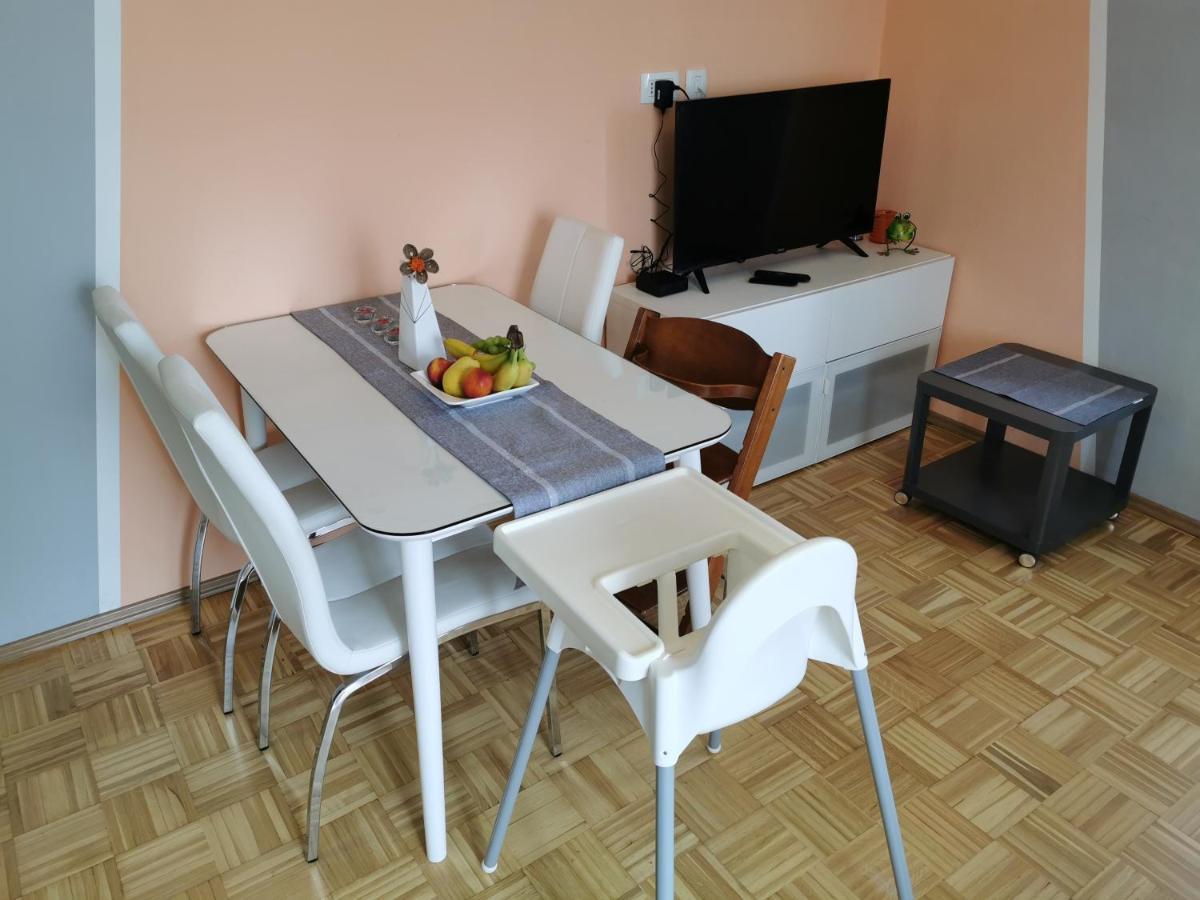 Silvo Apartments Capodistria Esterno foto