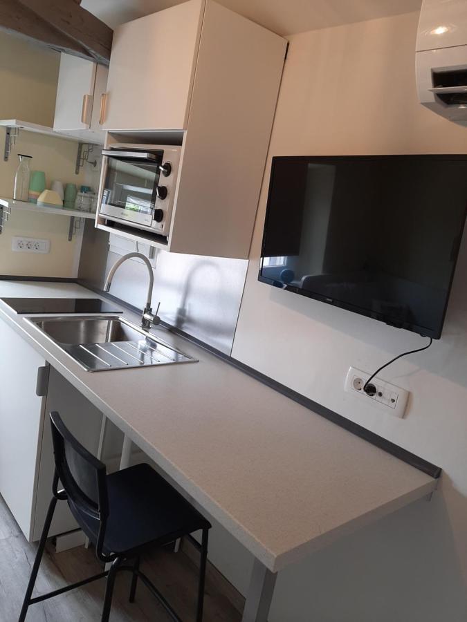 Silvo Apartments Capodistria Esterno foto