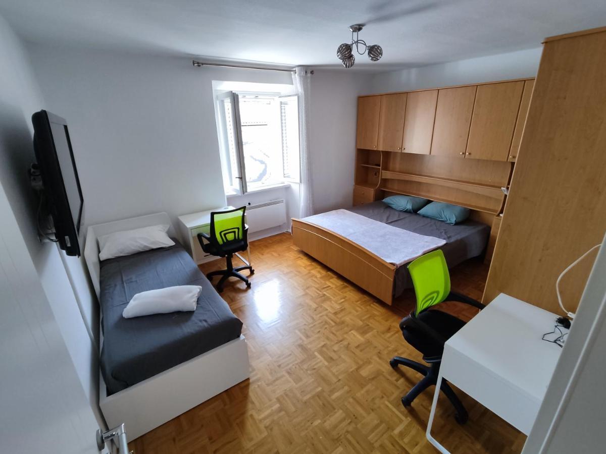 Silvo Apartments Capodistria Esterno foto