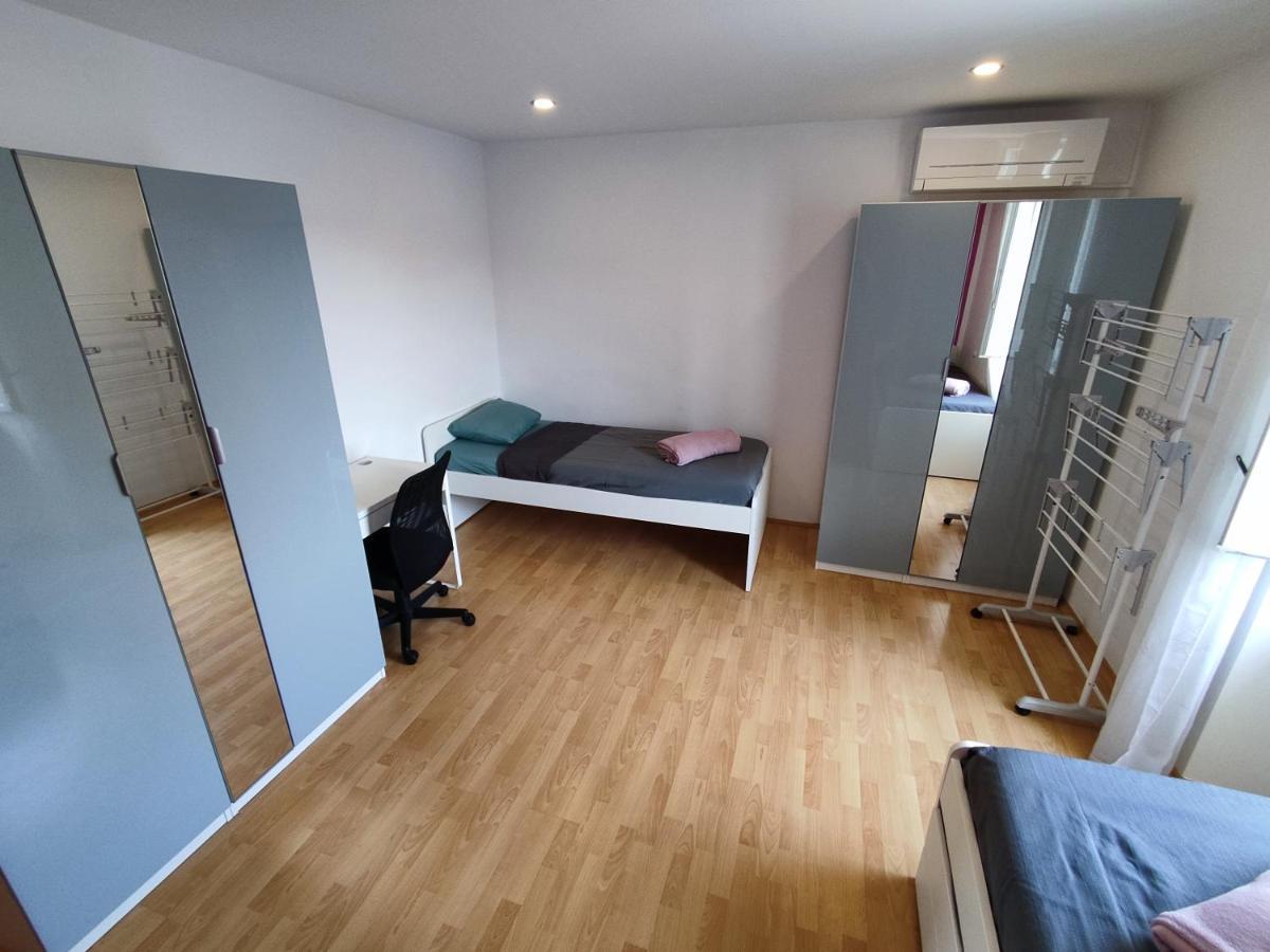 Silvo Apartments Capodistria Esterno foto