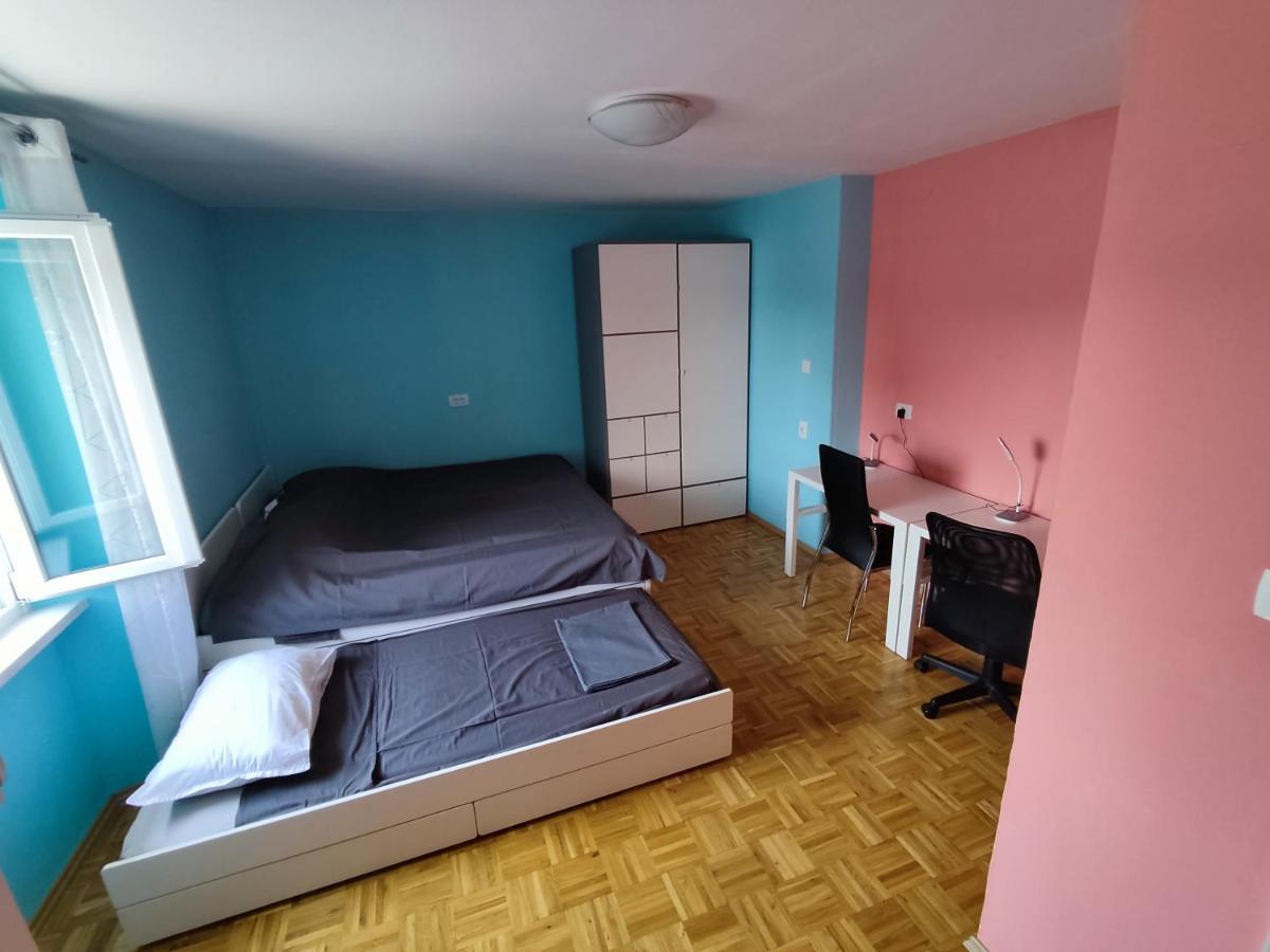 Silvo Apartments Capodistria Esterno foto