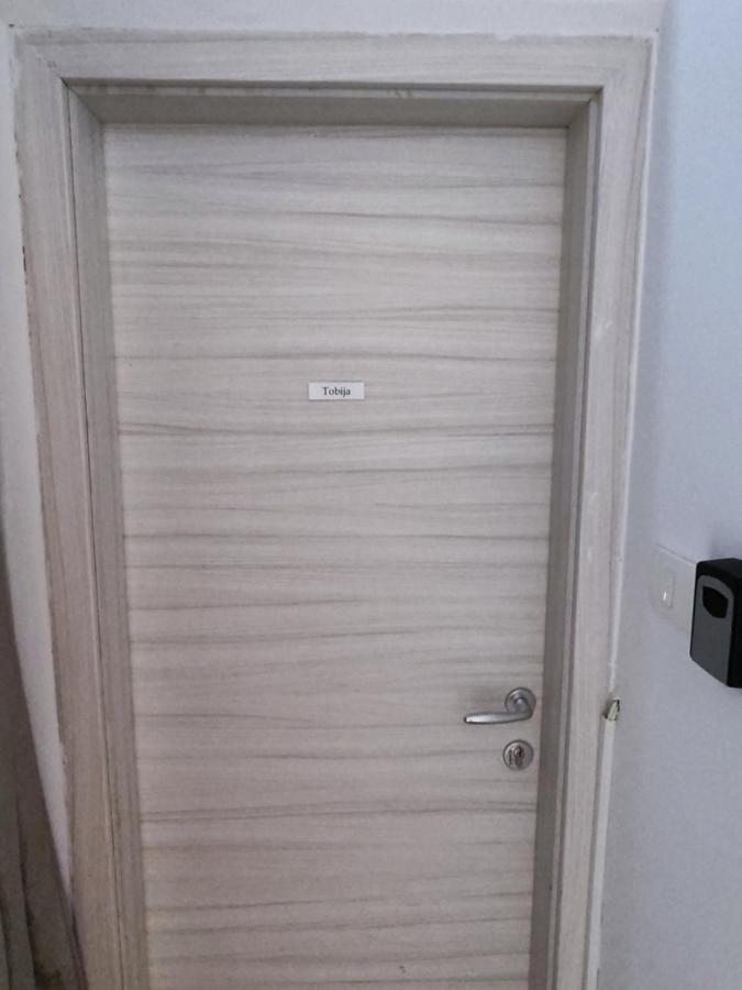 Silvo Apartments Capodistria Esterno foto