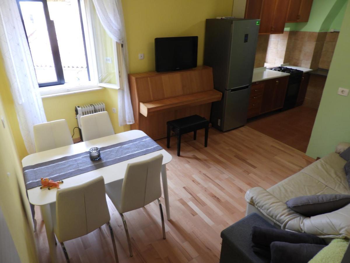 Silvo Apartments Capodistria Esterno foto