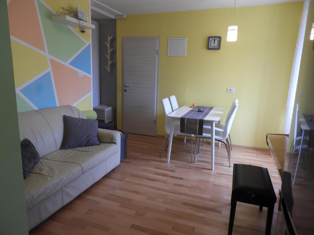 Silvo Apartments Capodistria Esterno foto